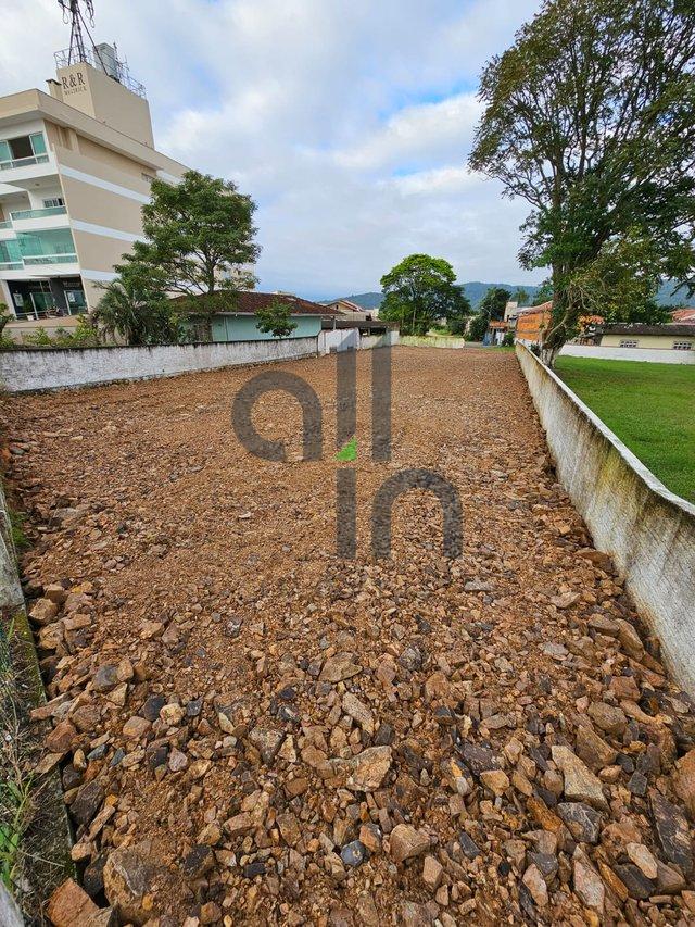 TERRENO NO CENTRO DE PENHA Avenida Eugênio Krause Penha - 