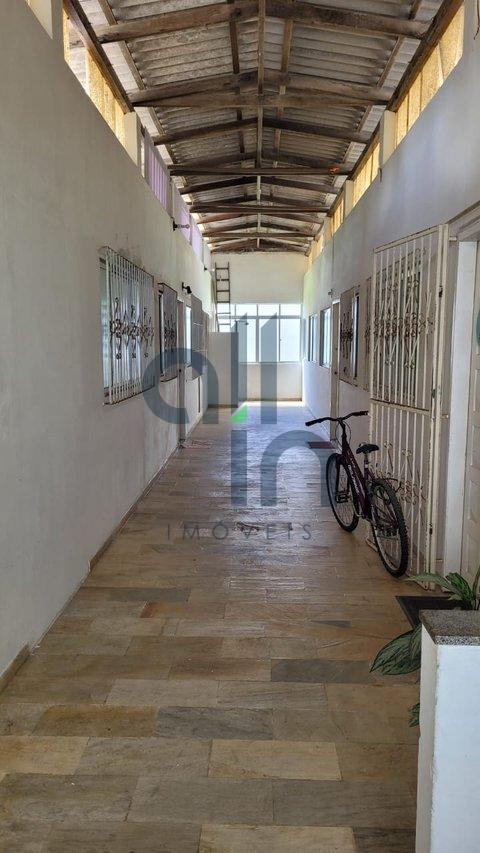 Apartamento mobiliado à 130 metros do mar em Piçarras 2300 Balneário Piçarras - 
