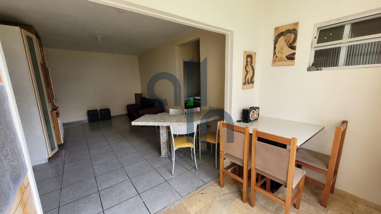 Apartamento mobiliado à 130 metros do mar em Piçarras 2300 Balneário Piçarras - 