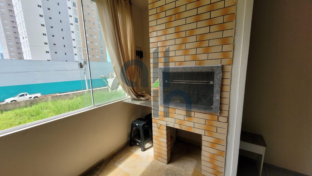 Apartamento mobiliado à 130 metros do mar em Piçarras 2300 Balneário Piçarras - 