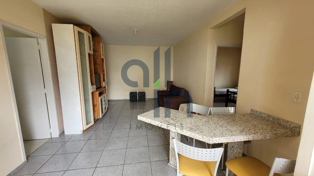 Apartamento mobiliado à 130 metros do mar em Piçarras 2300 Balneário Piçarras - 