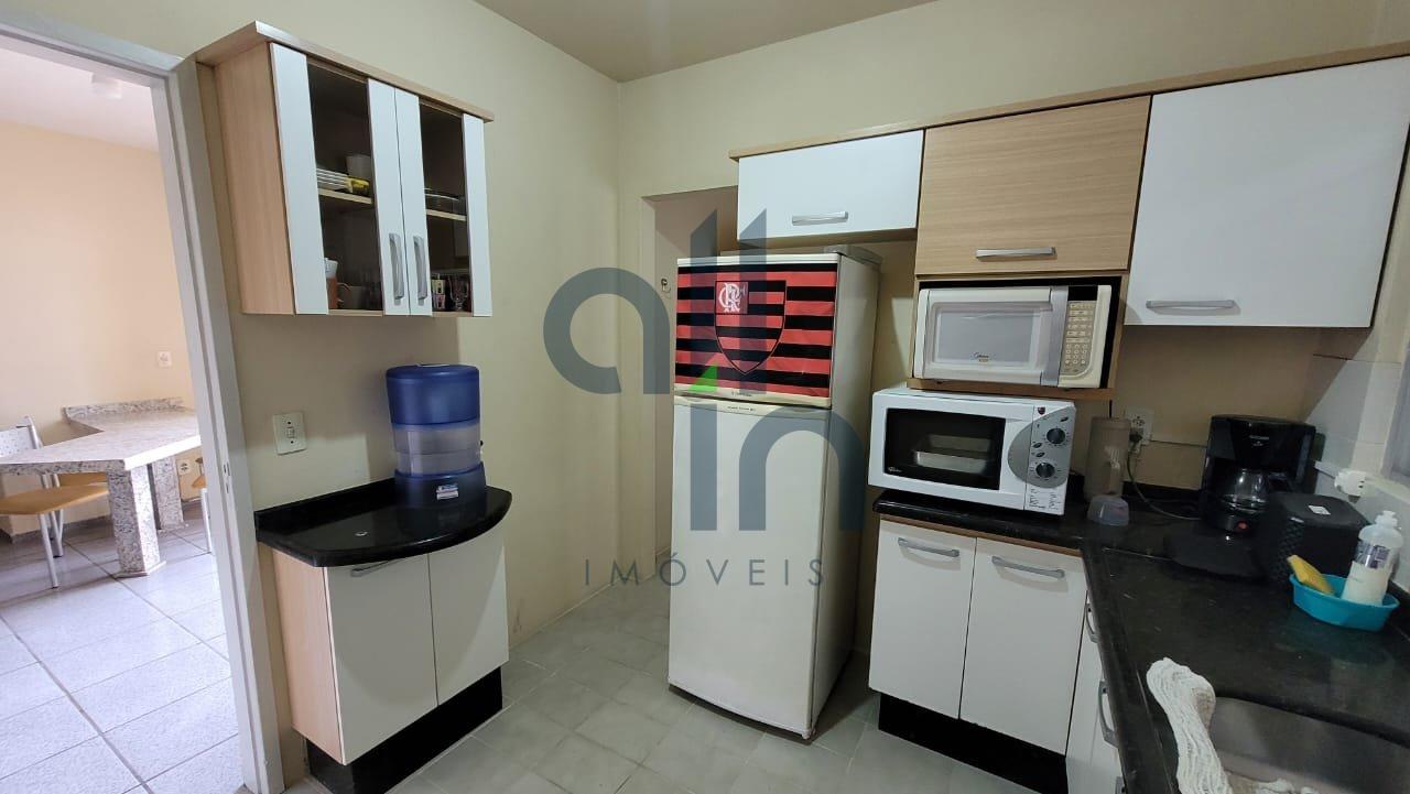 Apartamento mobiliado à 130 metros do mar em Piçarras 2300 Balneário Piçarras - 