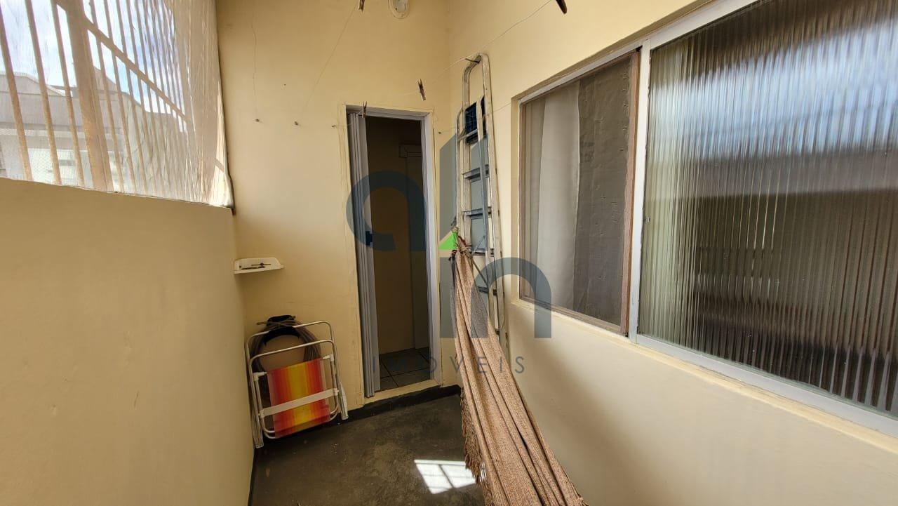 Apartamento mobiliado à 130 metros do mar em Piçarras 2300 Balneário Piçarras - 