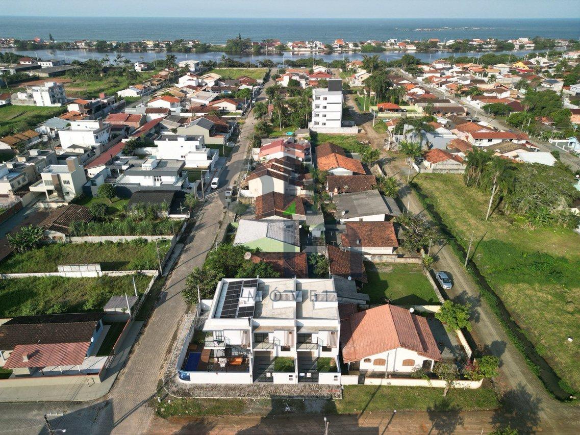 Sobrado alto padrão no Centro de Barra Velha - Barra Velha - 