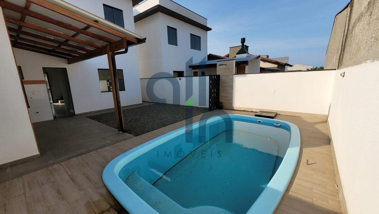 Sobrado com piscina em Barra Velha - Barra Velha - 