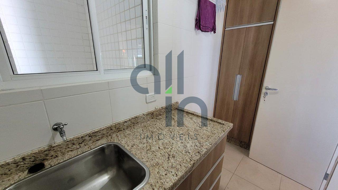 Ap com vista mar, no Residencial Transatlântico em Piçarras Avenida Nereu Ramos Balneário Piçarras - 