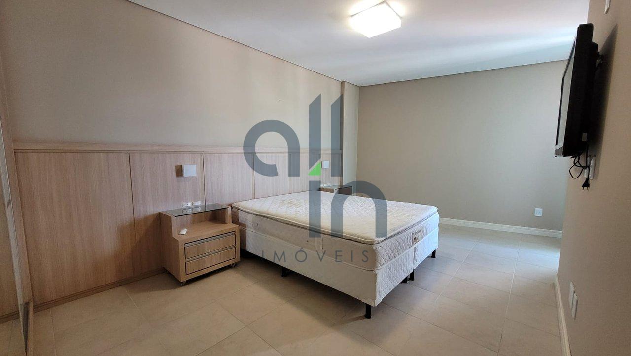 Ap com vista mar, no Residencial Transatlântico em Piçarras Avenida Nereu Ramos Balneário Piçarras - 