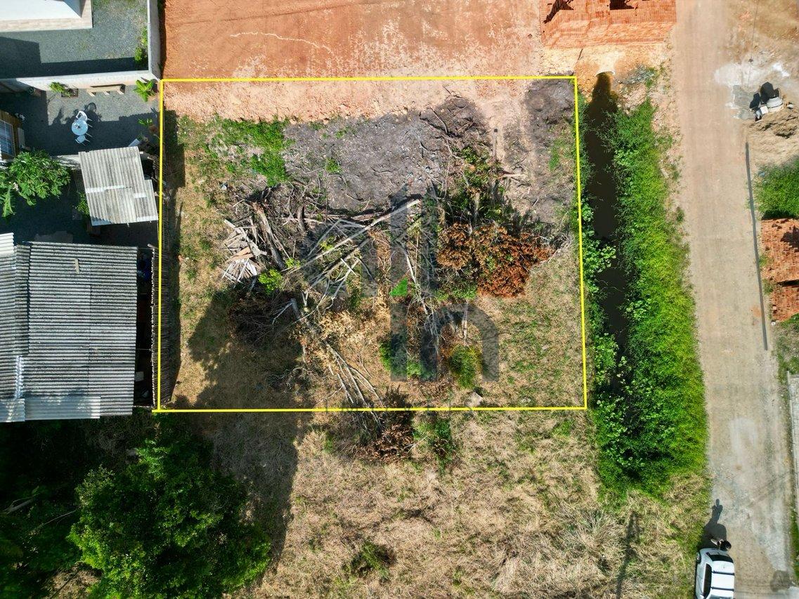 Terreno à 270 metros da Lagoa Rua Porta Férrea Barra Velha - 
