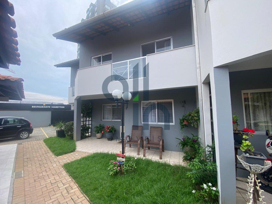 Sobrado Frente Mar - Balneário Piçarras - 