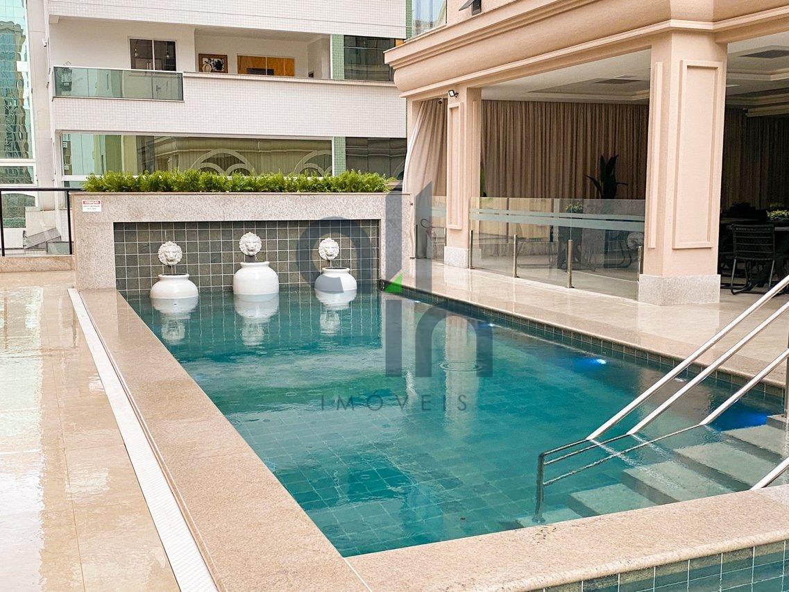 Apartamento Alto Padrao em Meia Praia - Itapema - 
