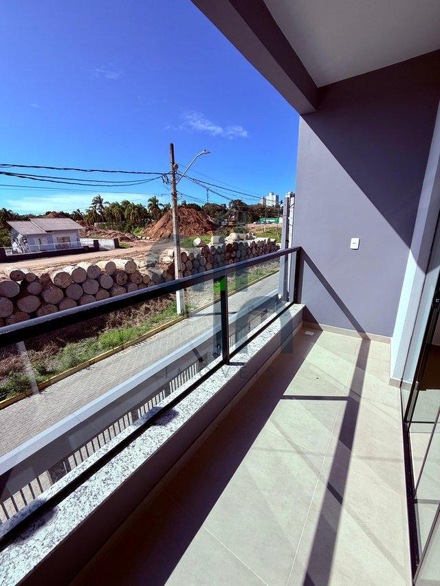 Sobrado no Centro de Piçarras  Balneário Piçarras - 
