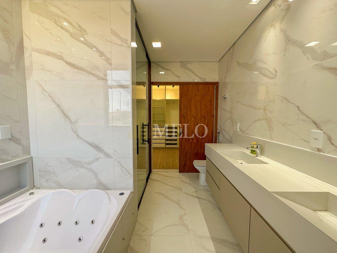 Espetacular casa com piscina no Alphaville Vespasiano à venda por R$ 2.650.000,00 - Vespasiano - 
