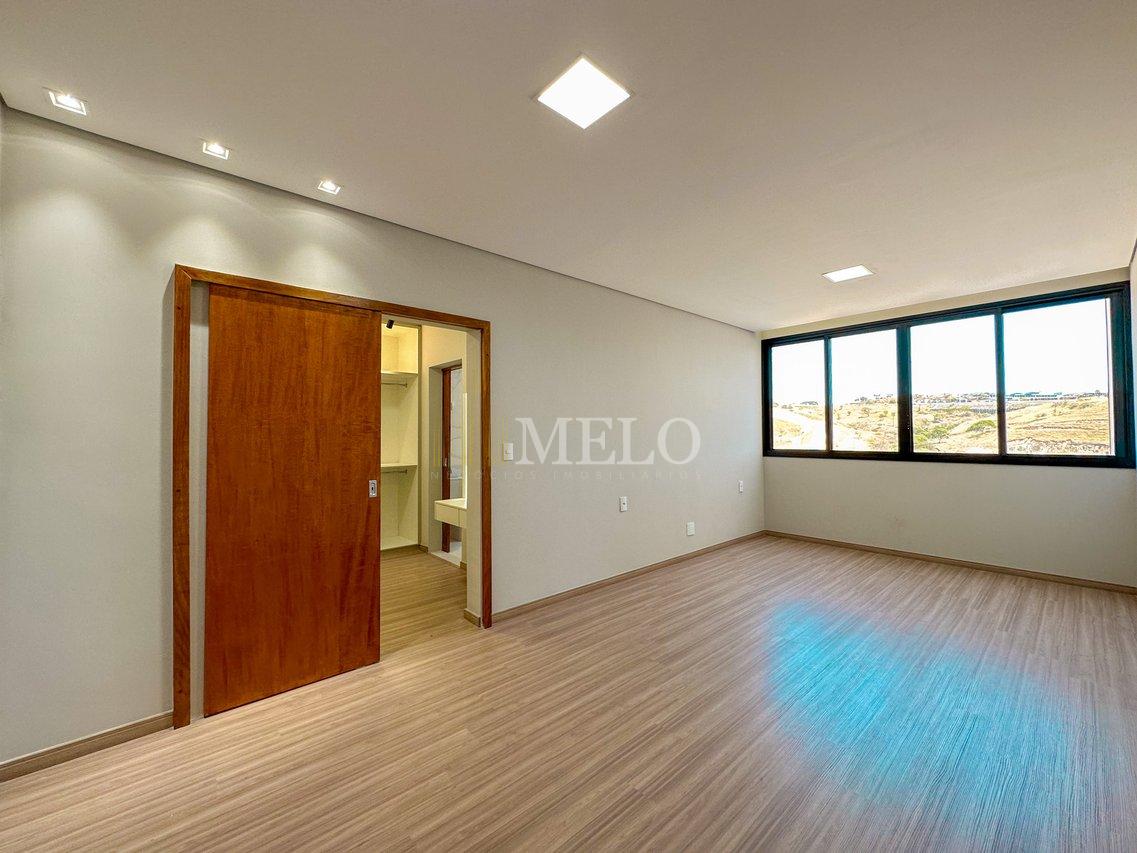 Espetacular casa com piscina no Alphaville Vespasiano à venda por R$ 2.650.000,00 - Vespasiano - 