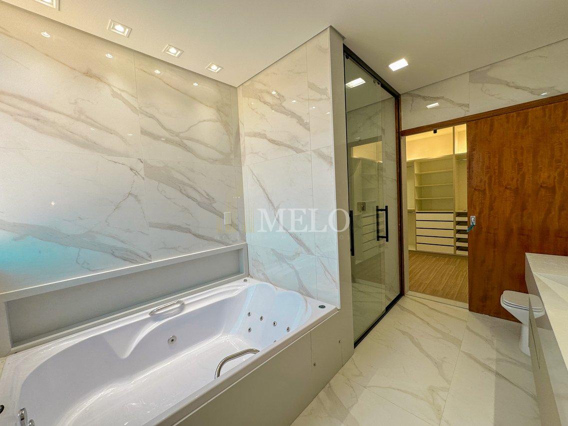 Espetacular casa com piscina no Alphaville Vespasiano à venda por R$ 2.650.000,00 - Vespasiano - 