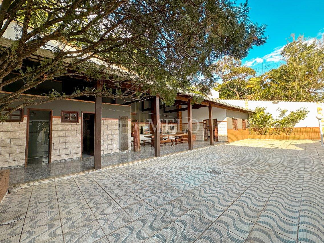 Belíssima  casa na Orla da Lagoa da Pampulha para venda e locação - Belo Horizonte - 