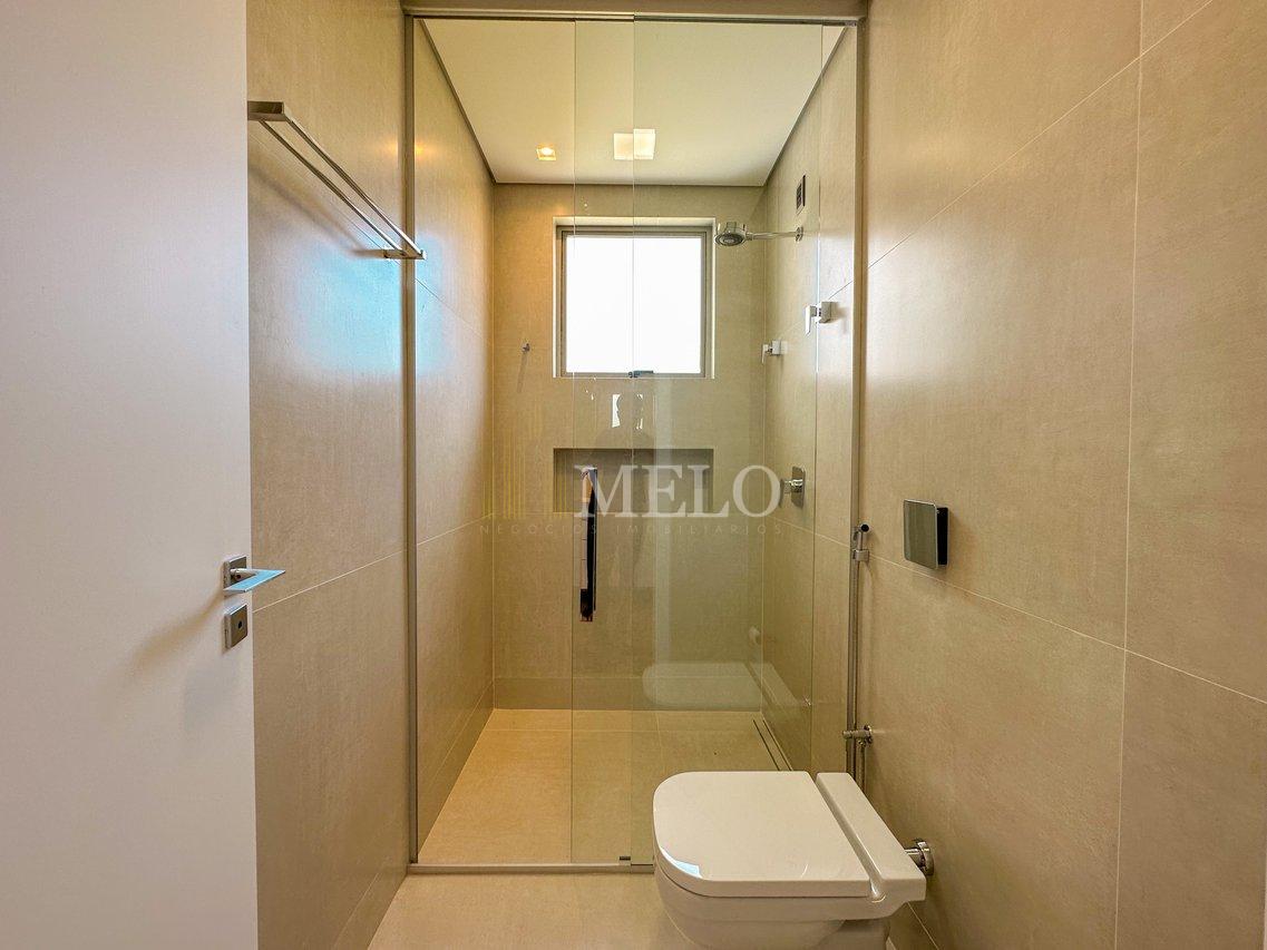 Belíssima casa mobiliada com piscina em condomínio fechado para locação por R$ 22.000,00 - Vespasiano - 