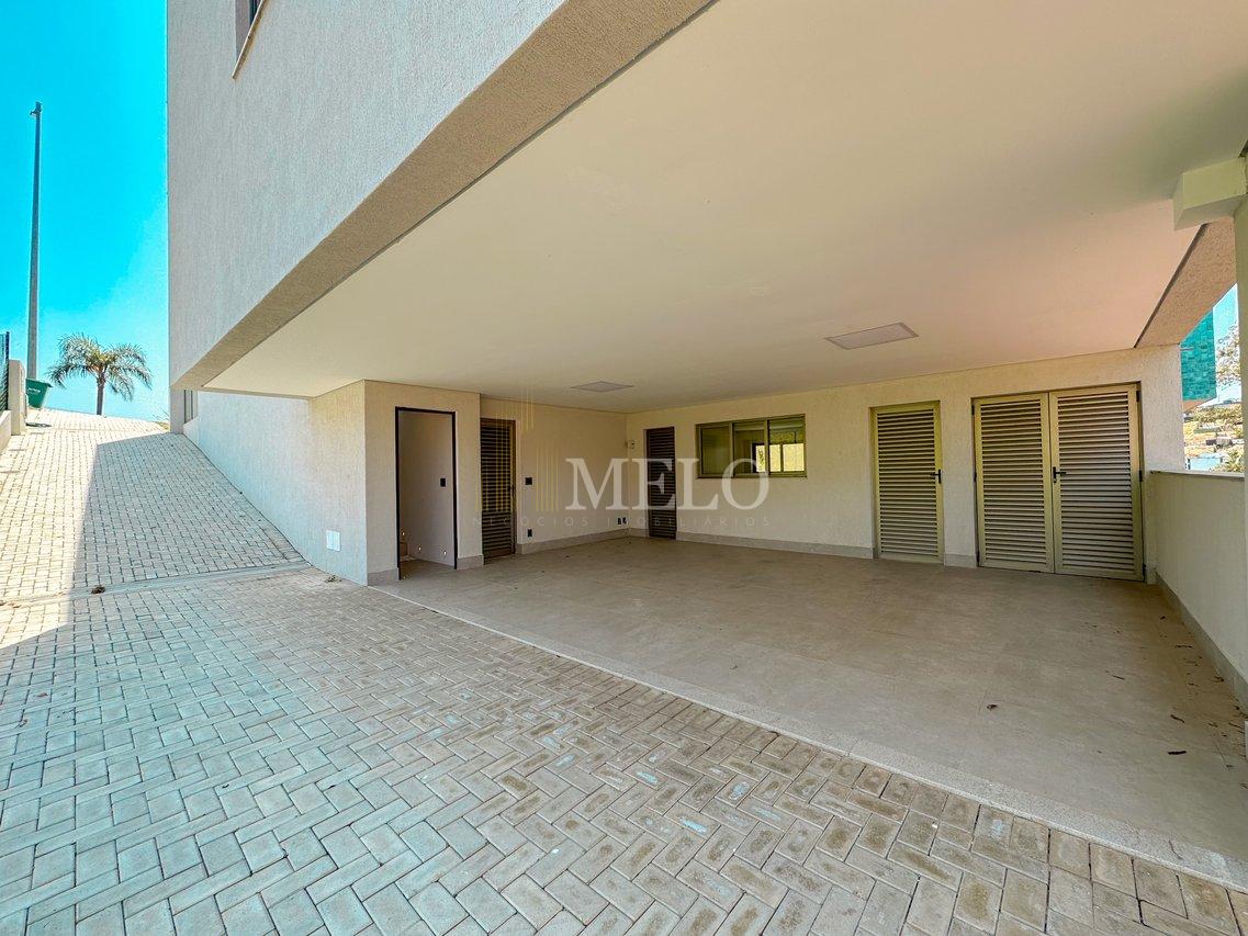 Belíssima casa mobiliada com piscina em condomínio fechado para locação por R$ 22.000,00 - Vespasiano - 