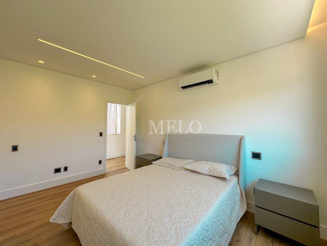 Belíssima casa mobiliada com piscina em condomínio fechado para locação por R$ 22.000,00 - Vespasiano - 
