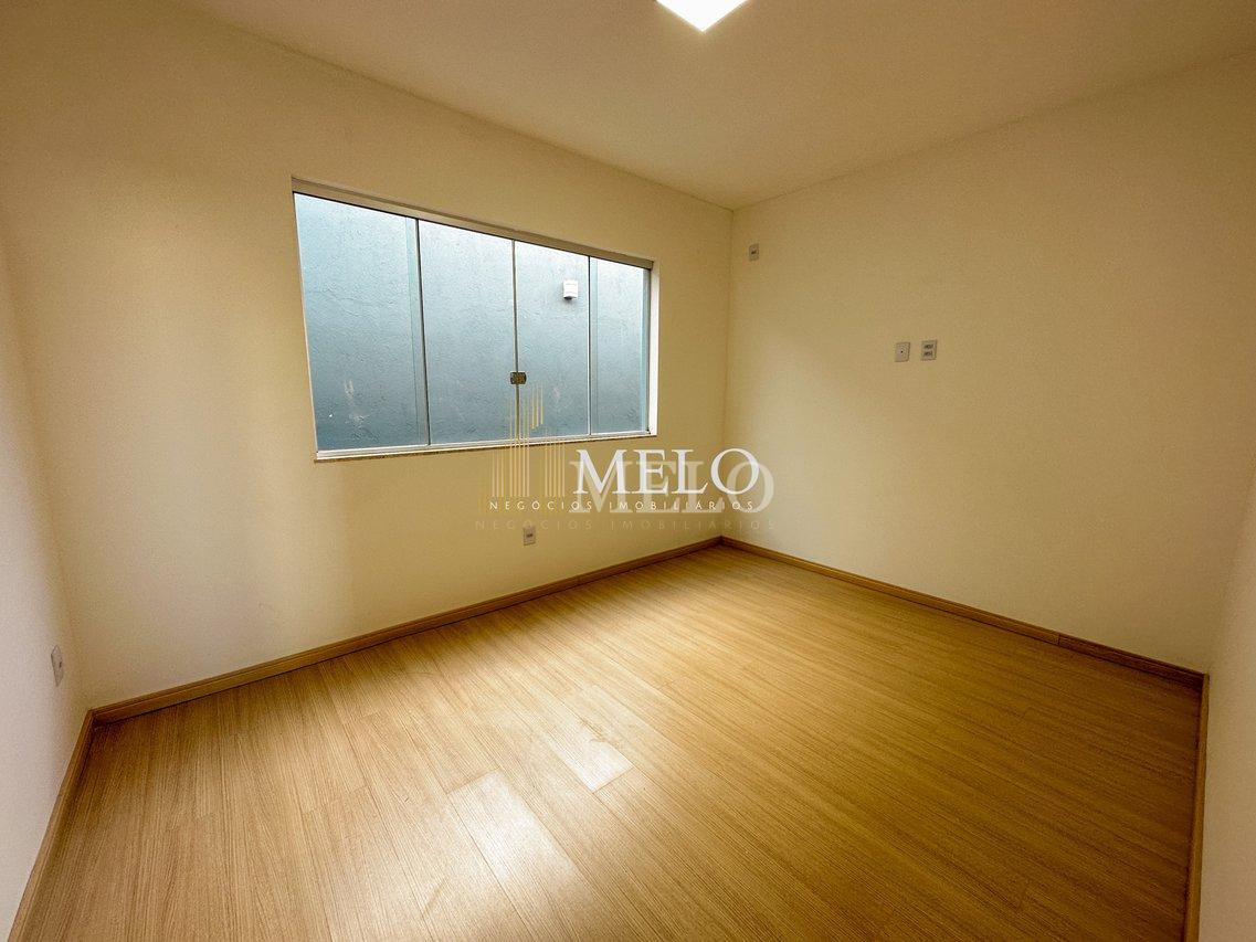 Belíssima casa  no Condomínio Rosa dos Ventos à venda por  R$1.200.000,00 - Vespasiano - 