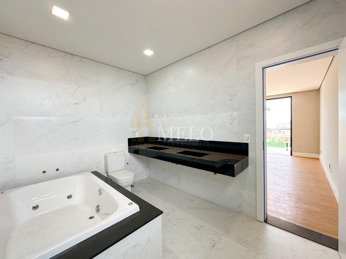 Belíssima  casa no Alphaville Vespasiano à venda por R$ 2.590.000,00 - Vespasiano - 