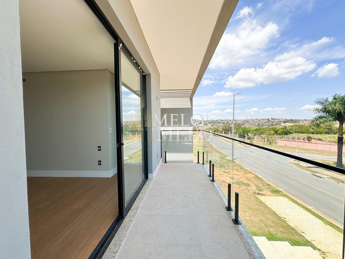 Belíssima  casa no Alphaville Vespasiano à venda por R$ 2.590.000,00 - Vespasiano - 