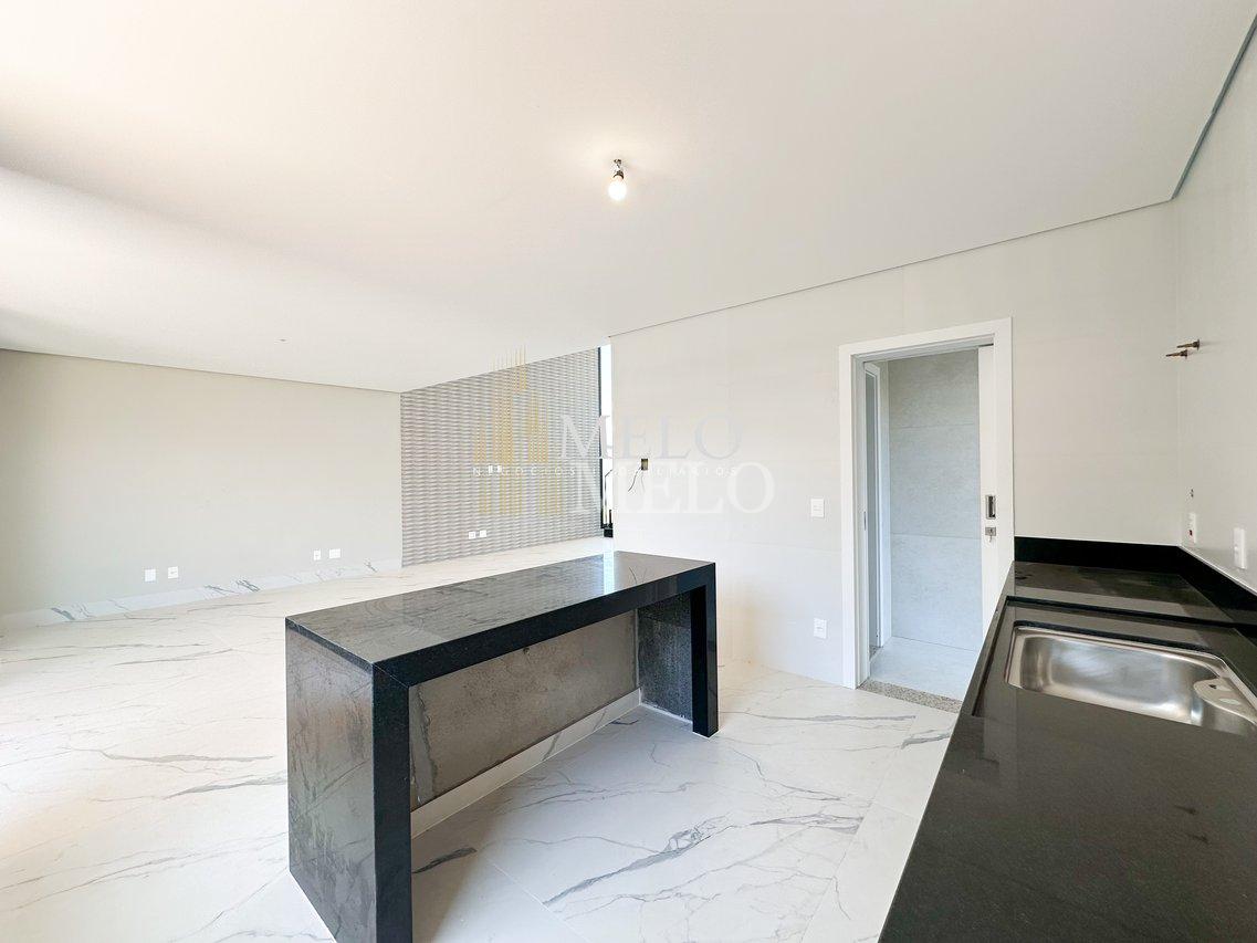 Belíssima  casa no Alphaville Vespasiano à venda por R$ 2.590.000,00 - Vespasiano - 