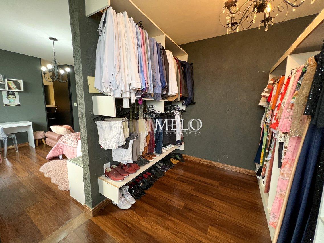 Belíssima casa  em condomínio Rosa dos Ventos á venda  por R$2.200000,00 - Vespasiano - 