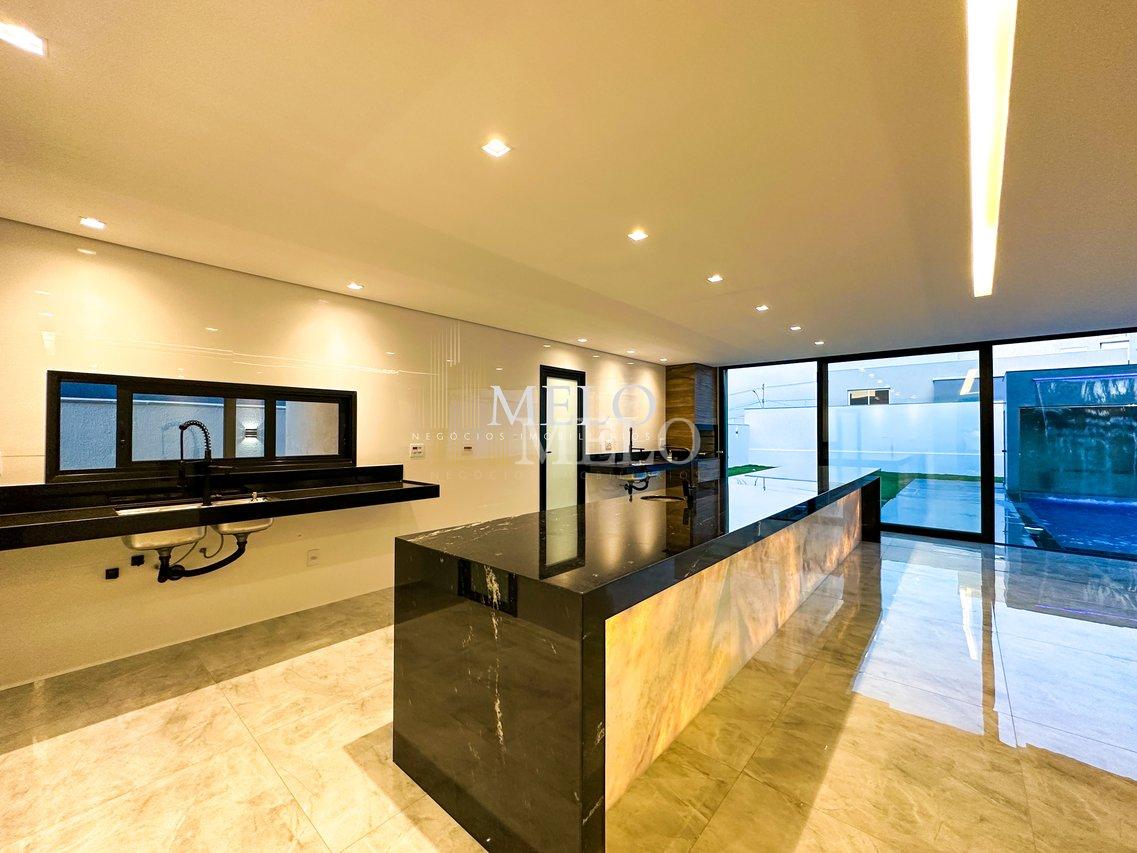 Belíssima  casa em Condomínio no  Gran Park à venda por R$2.490.000,00 - Vespasiano - 