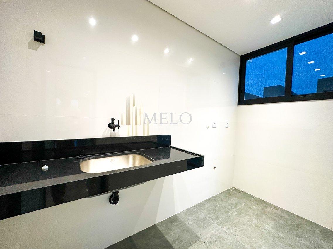 Belíssima  casa em Condomínio no  Gran Park à venda por R$2.490.000,00 - Vespasiano - 