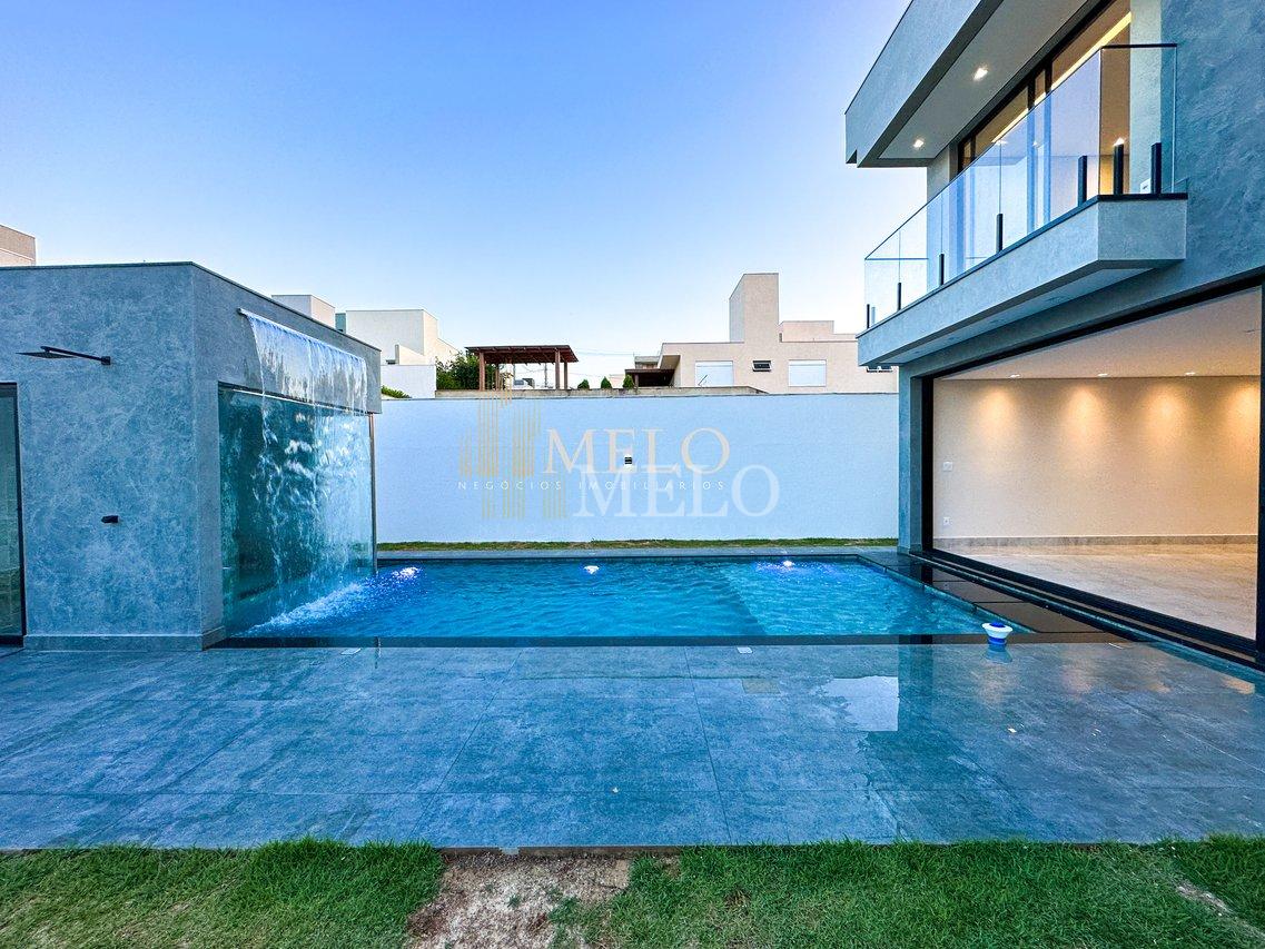Belíssima  casa em Condomínio no  Gran Park à venda por R$2.490.000,00 - Vespasiano - 