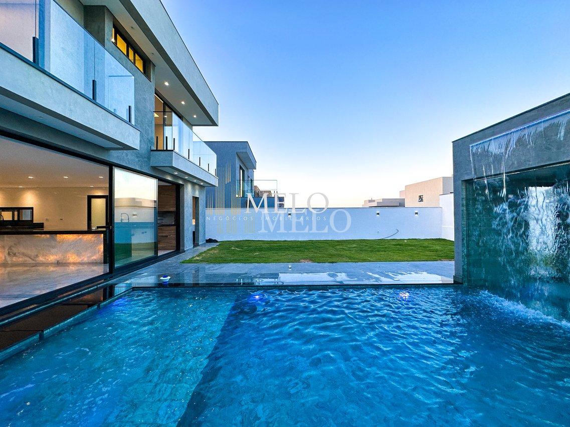 Belíssima  casa em Condomínio no  Gran Park à venda por R$2.490.000,00 - Vespasiano - 