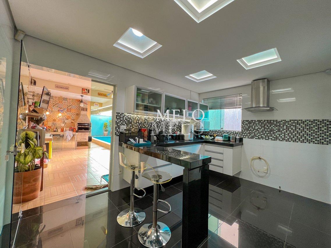 Belíssima casa Duplex  à venda no Paquetá por  R$990.000,00 - Belo Horizonte - 