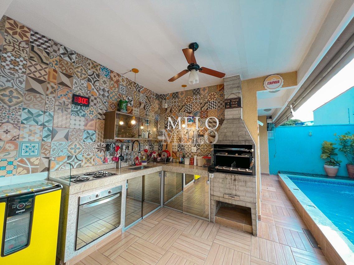 Belíssima casa Duplex  à venda no Paquetá por  R$990.000,00 - Belo Horizonte - 
