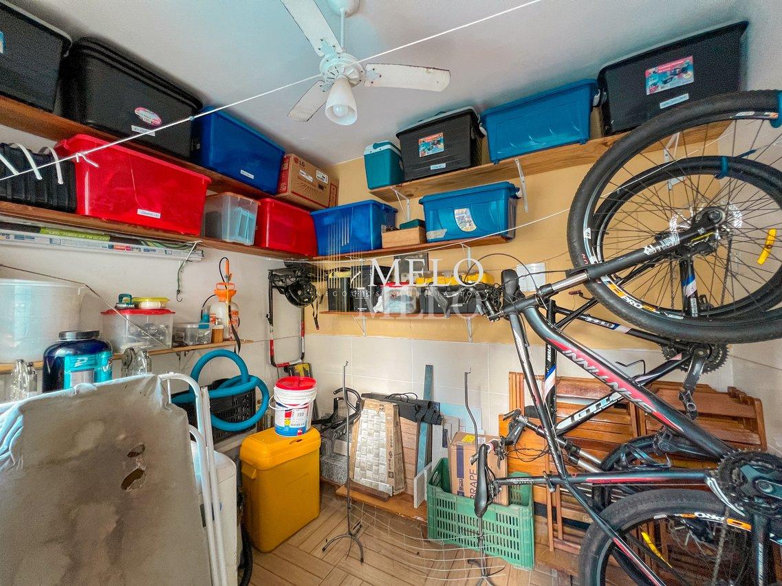 Belíssima casa Duplex  à venda no Paquetá por  R$990.000,00 - Belo Horizonte - 