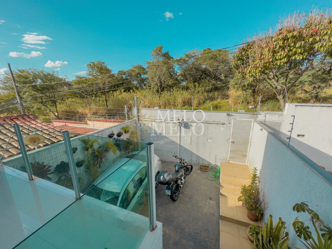 Belíssima casa Duplex  à venda no Paquetá por  R$990.000,00 - Belo Horizonte - 