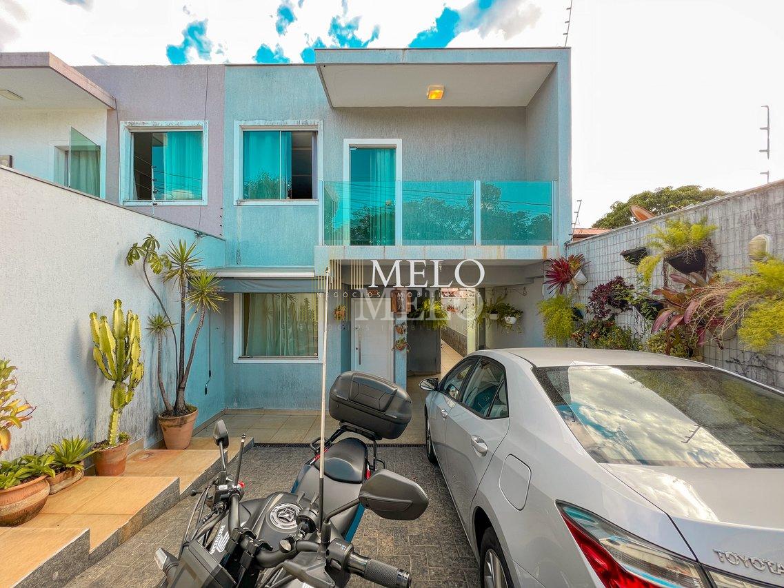 Belíssima casa Duplex  à venda no Paquetá por  R$990.000,00 - Belo Horizonte - 