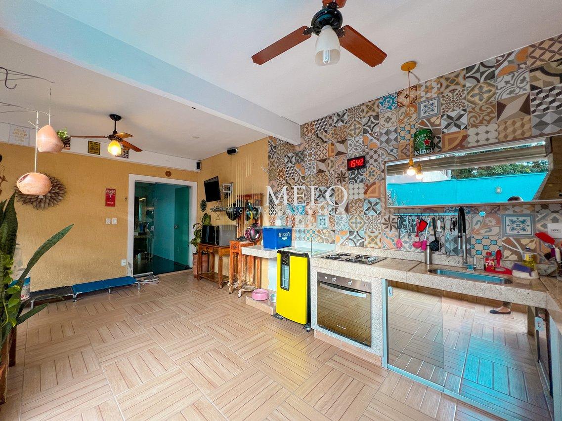 Belíssima casa Duplex  à venda no Paquetá por  R$990.000,00 - Belo Horizonte - 