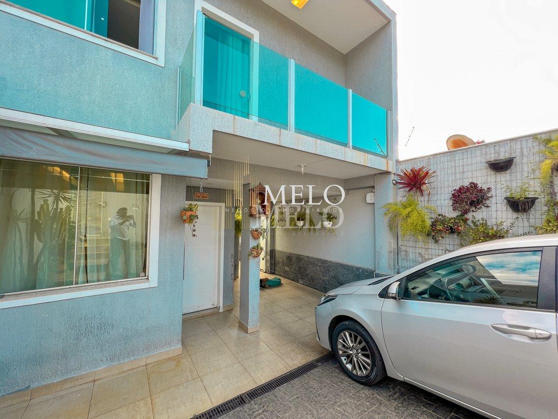 Belíssima casa Duplex  à venda no Paquetá por  R$990.000,00 - Belo Horizonte - 