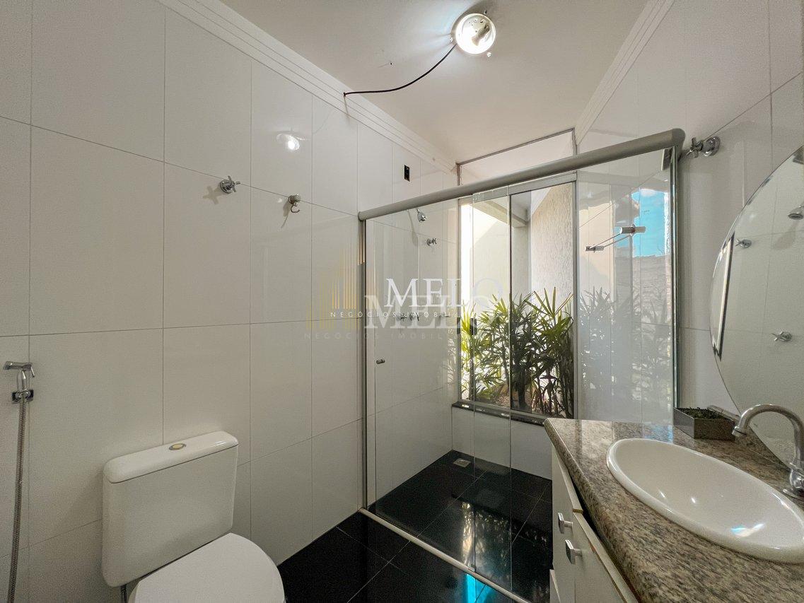 Belíssima casa com espaço gourmet à venda no Castelo R$ 1.290.000,00! - Belo Horizonte - 