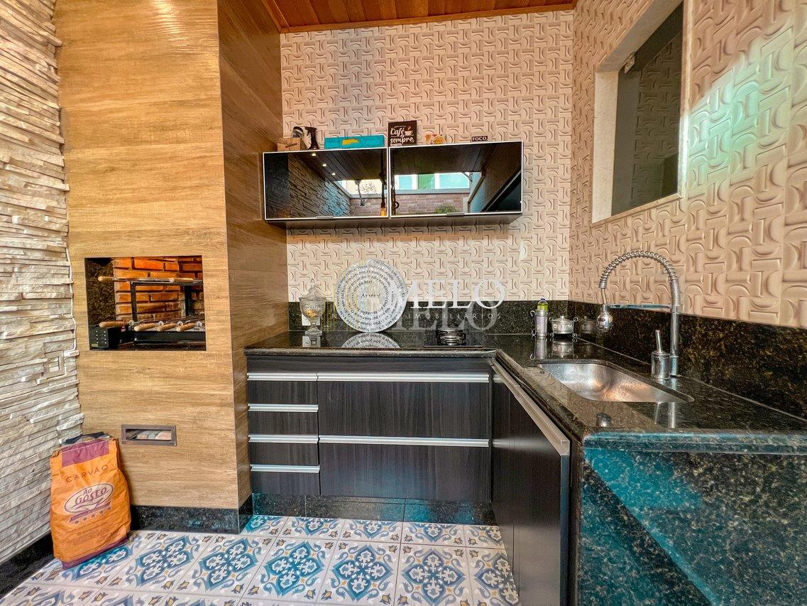 Belíssima casa com espaço gourmet à venda no Castelo R$ 1.290.000,00! - Belo Horizonte - 