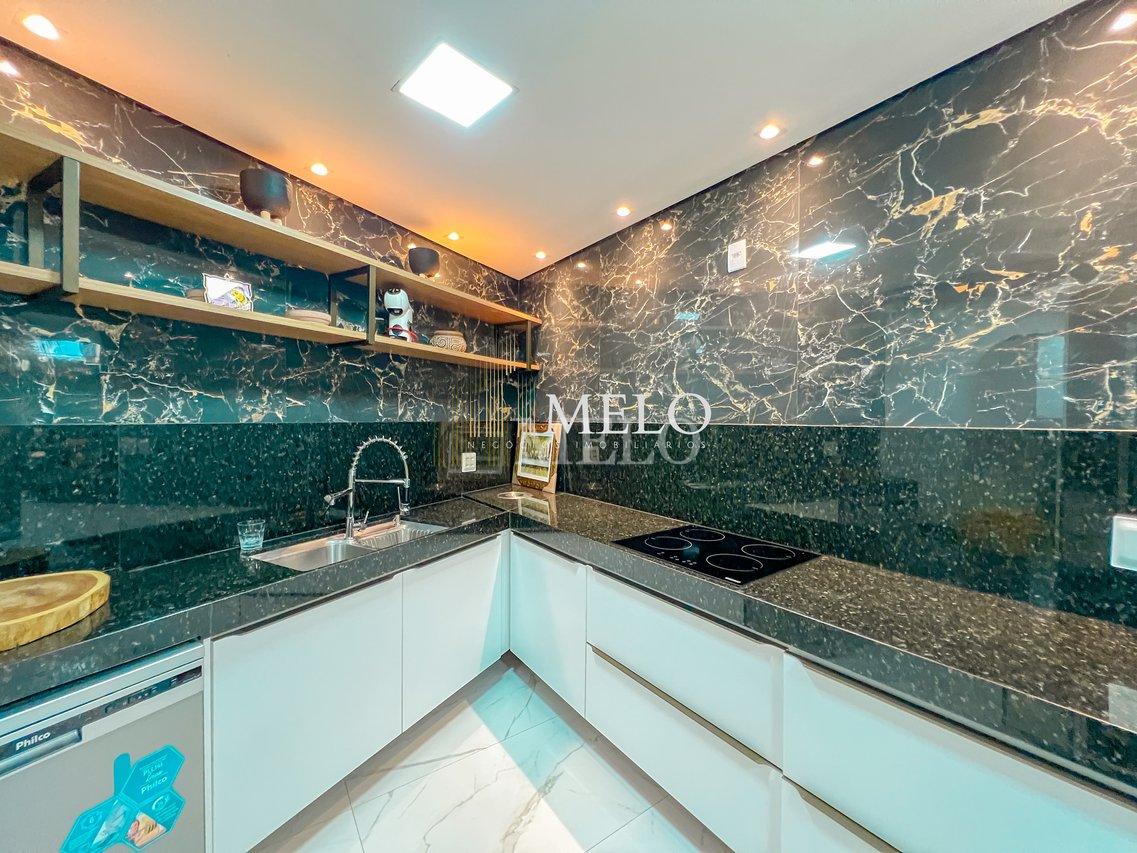 Belíssima casa com espaço gourmet à venda no Castelo R$ 1.290.000,00! - Belo Horizonte - 