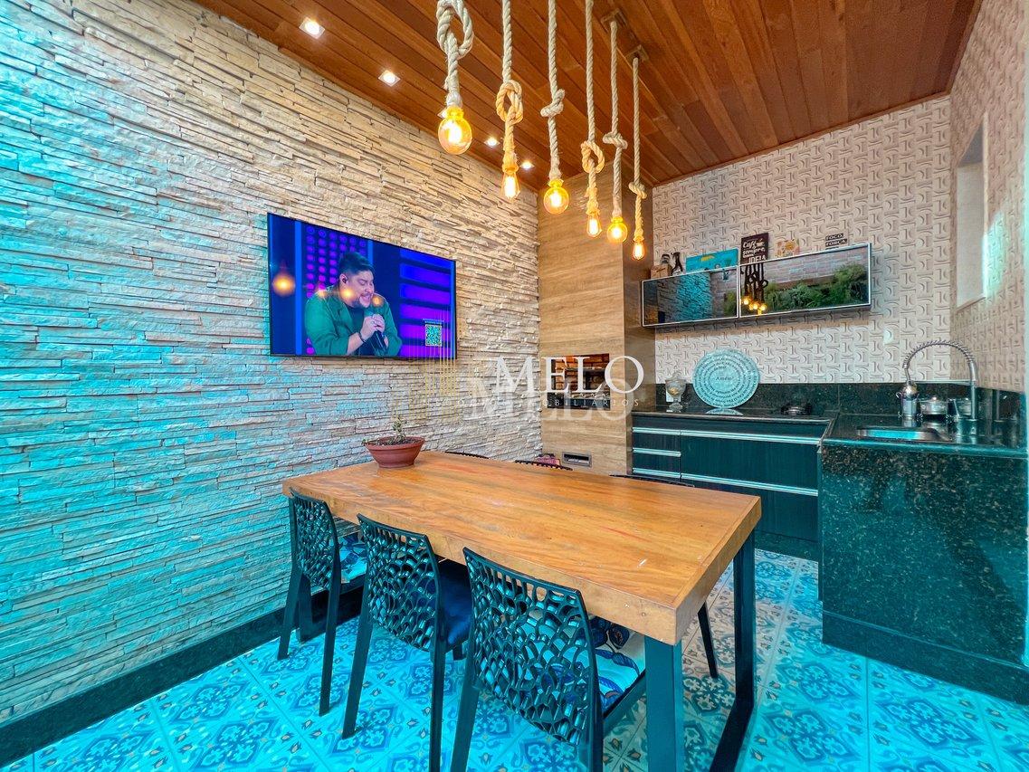Belíssima casa com espaço gourmet à venda no Castelo R$ 1.290.000,00! - Belo Horizonte - 