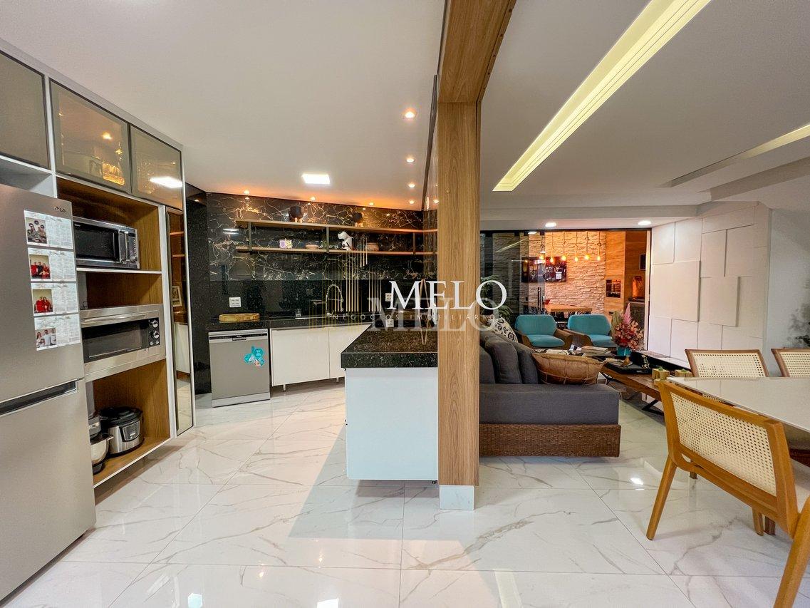 Belíssima casa com espaço gourmet à venda no Castelo R$ 1.290.000,00! - Belo Horizonte - 