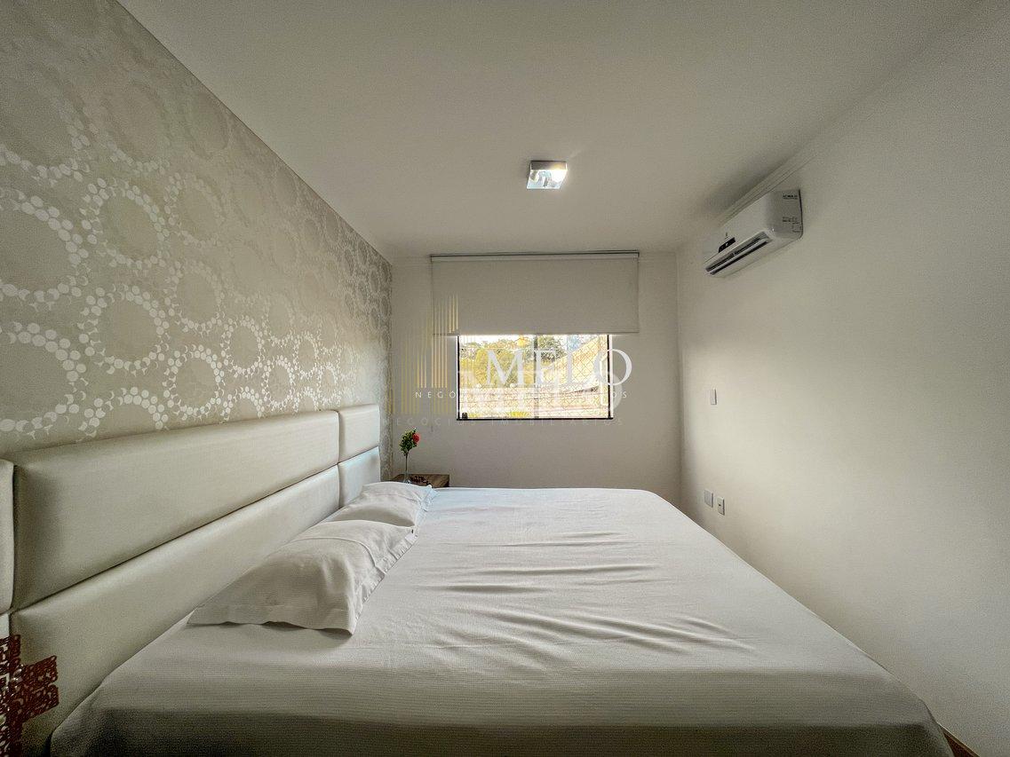 Belíssima casa com espaço gourmet à venda no Castelo R$ 1.290.000,00! - Belo Horizonte - 