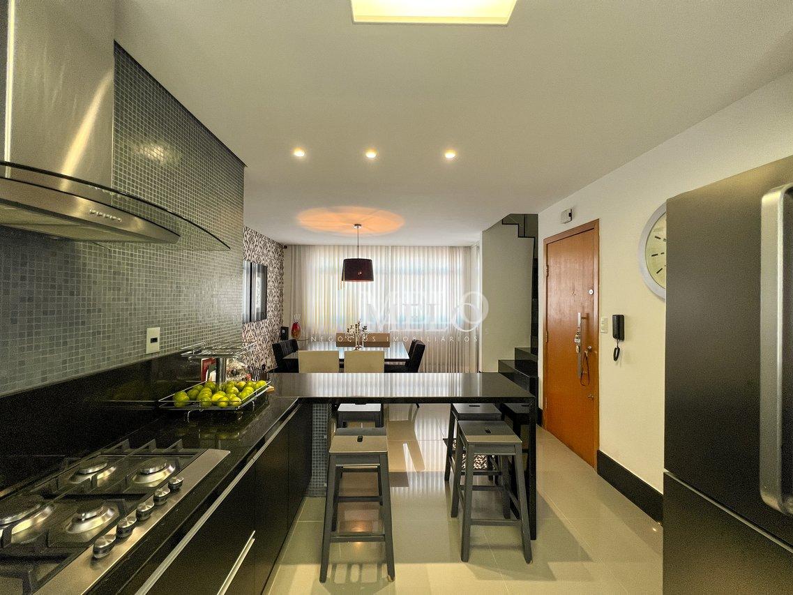 Lindíssima Cobertura Triplex  à Venda no Liberdade por R$ 1.500.000,00 - Belo Horizonte - 