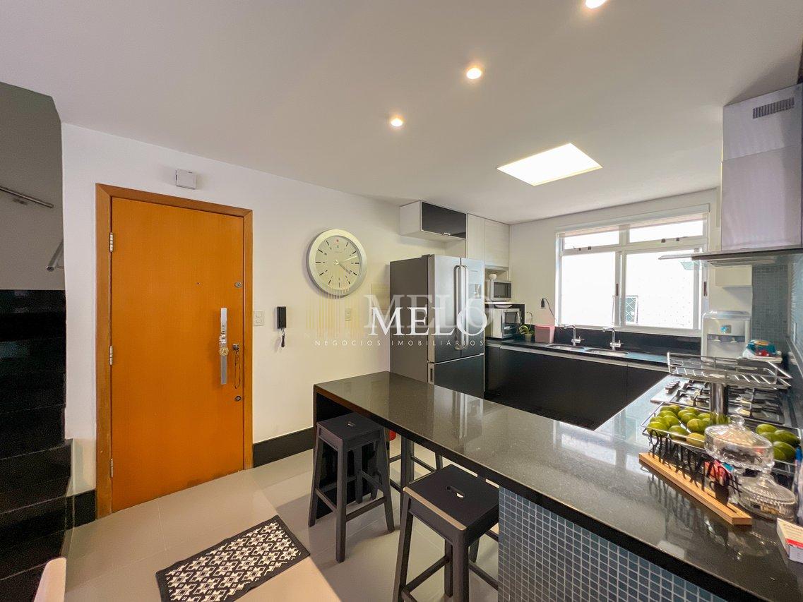 Lindíssima Cobertura Triplex  à Venda no Liberdade por R$ 1.500.000,00 - Belo Horizonte - 