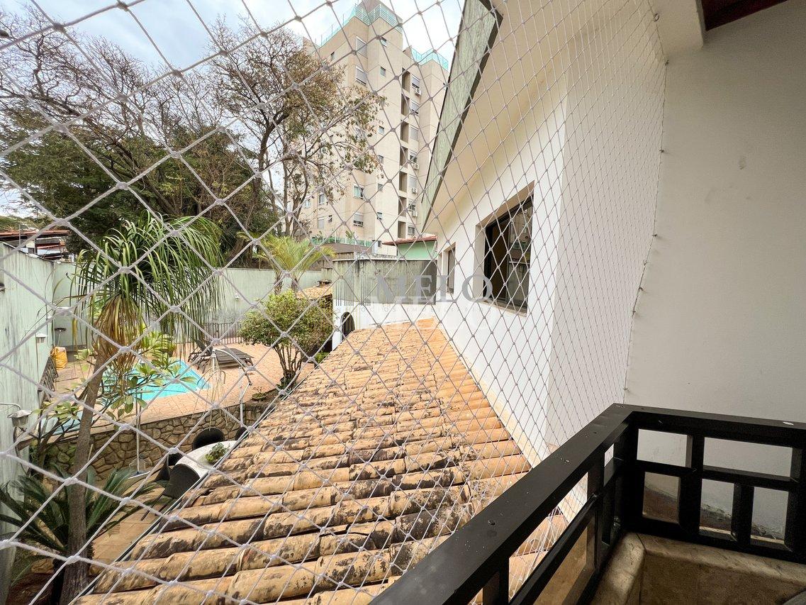 Belíssima Casa à venda no Castelo por R$1.860.000,00 Rua Castelo de Edimburgo Belo Horizonte - 