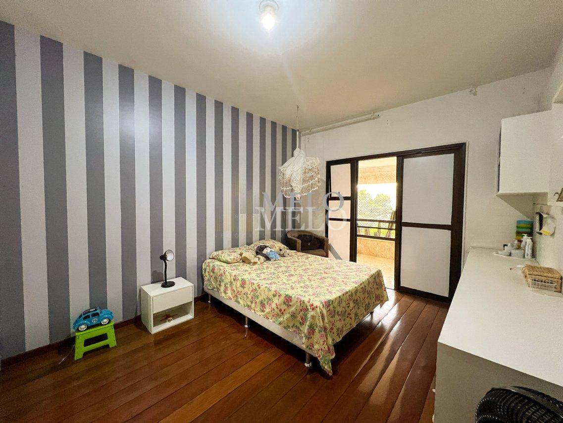 Belíssima Casa à venda no Castelo por R$1.860.000,00 Rua Castelo de Edimburgo Belo Horizonte - 