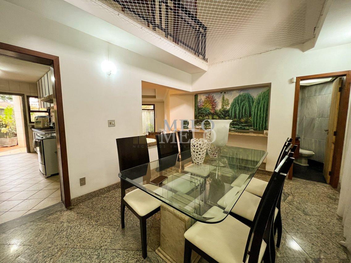 Belíssima Casa à venda no Castelo por R$1.860.000,00 Rua Castelo de Edimburgo Belo Horizonte - 