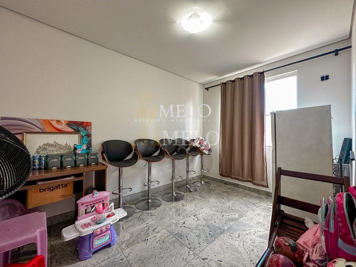 Casa de Alto Padrão a venda no Bairro Trevo Pampulha R$ 2.200.000,00 - Belo Horizonte - 